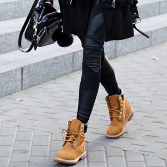 Timberland Shoes - AUTHENTIC CLASSIC TIMBERLAND BOOTS